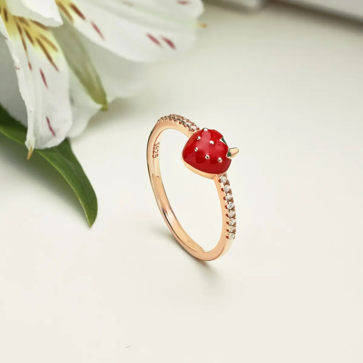 Tiny 925 Silver Rose Gold Plated Cartoon Strawberry Dainty Jewelry Ring