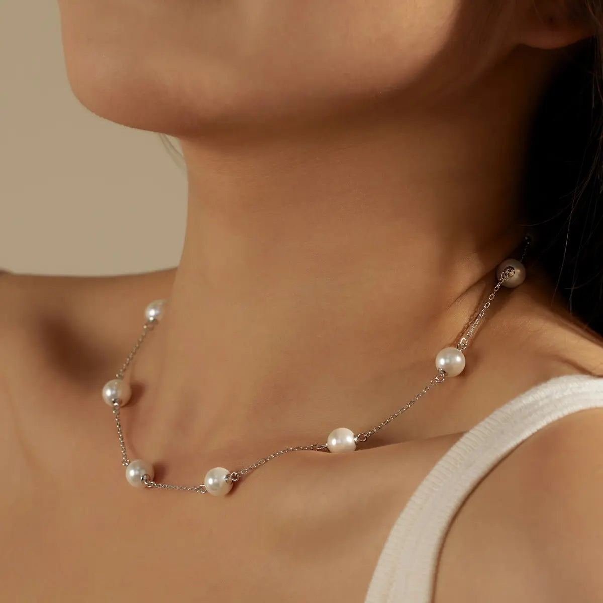 Dainty 925 Sterling Silver Rhodium & 18K Gold Plated Link Chain Necklace with Elegant Shell Pearl